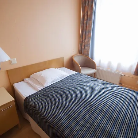 Hotel Tatari 53 2*