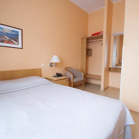 Hotel Tatari 53