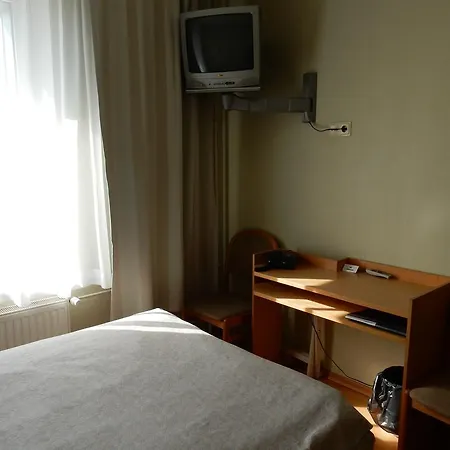 Hotel Tatari 53