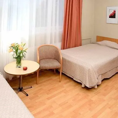 Ξενοδοχείο Tatari 53 2*