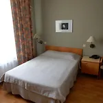Ξενοδοχείο Tatari 53 2*