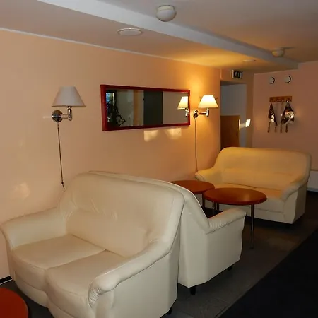 Tatari 53 Hotell 2*